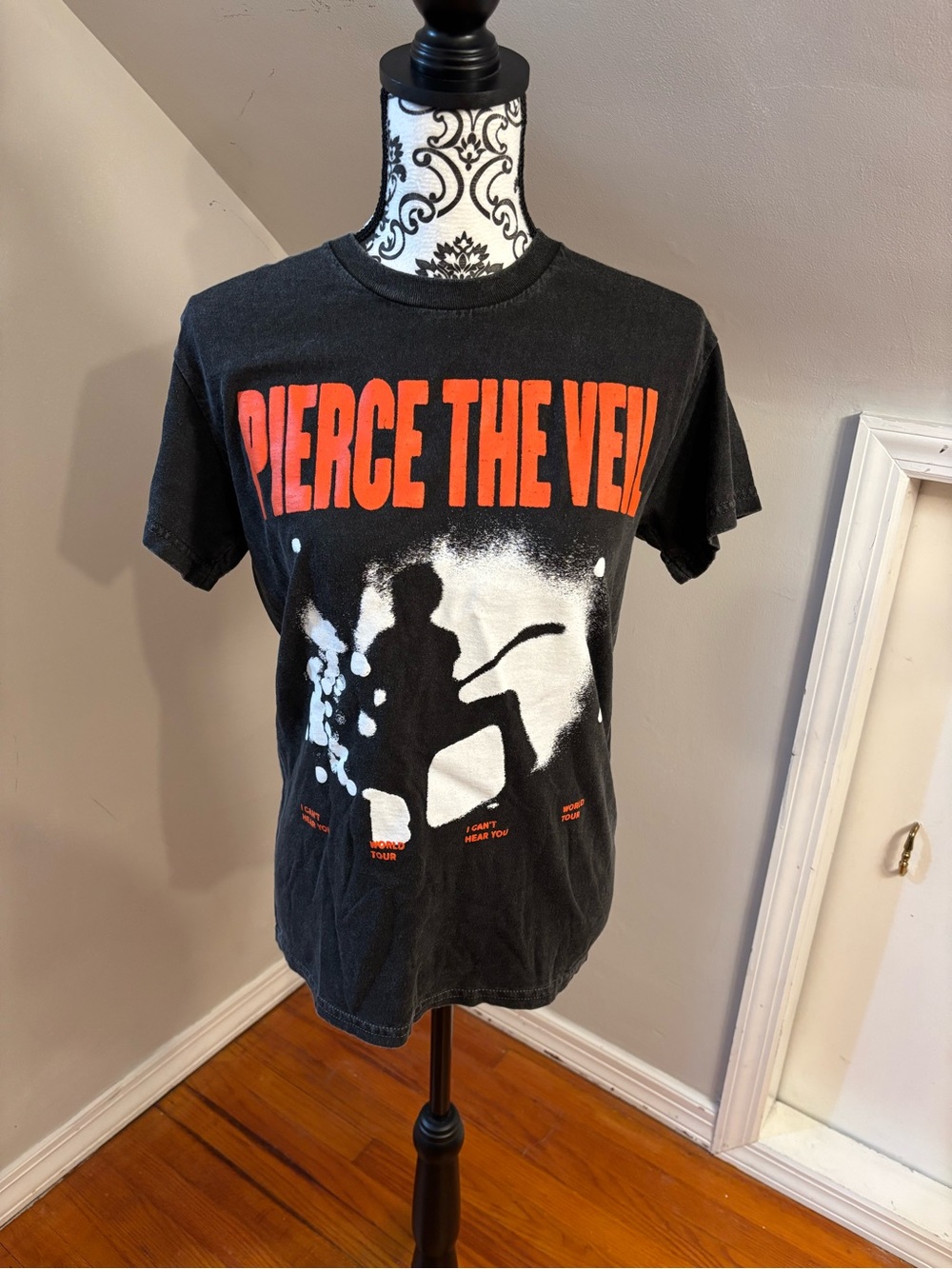 NWOT Pierce The Veil I Cant Hear You Band Tour T Shirt Small Emo Pop Punk Rock